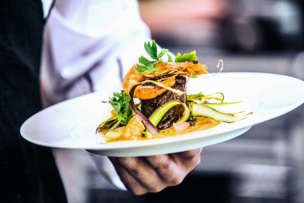 Briarcliff’s Best Bites: A Foodie’s Guide to the Top Eats and Hidden Gems in Lake Travis’ Lakeside Village